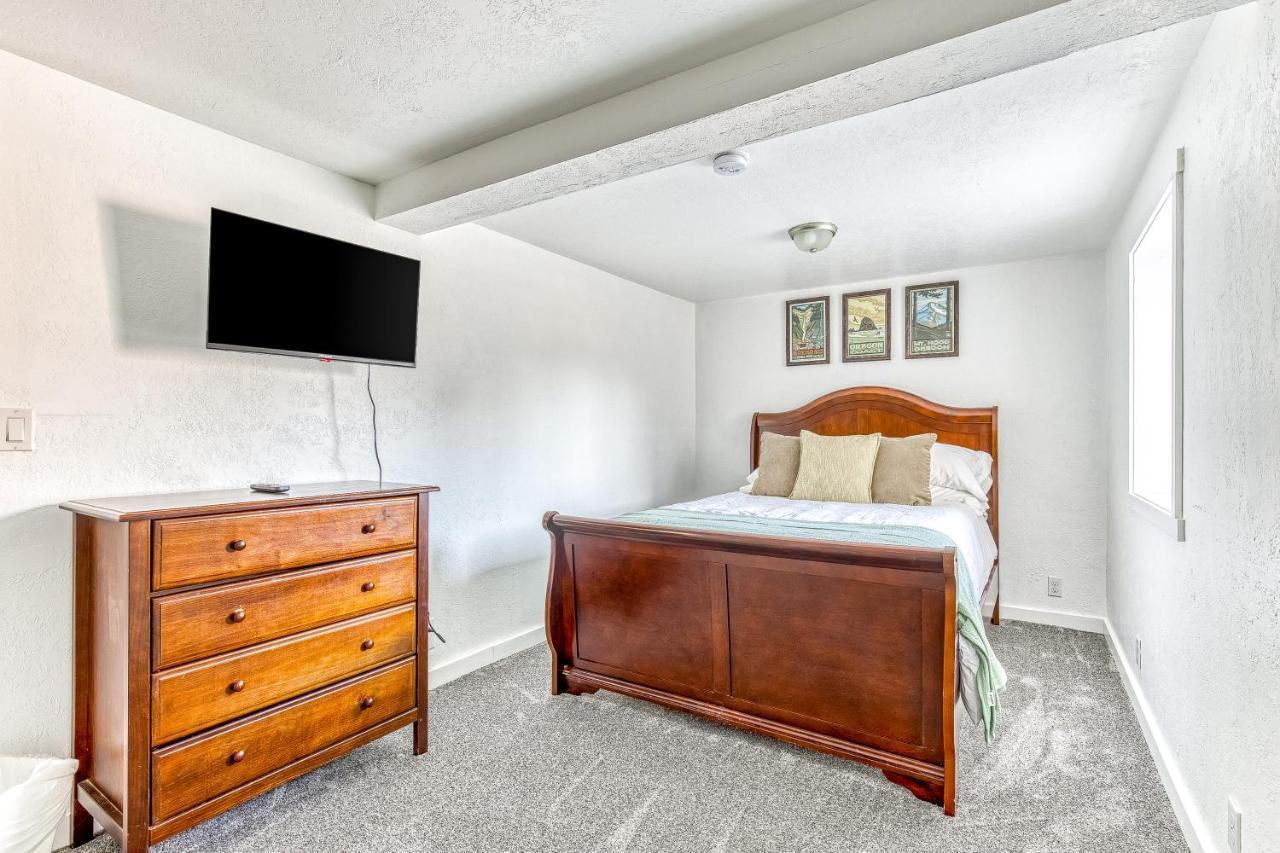 Cake By The Ocean Apartment Lincoln City Ngoại thất bức ảnh